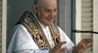 Il papa della Pace patrono dell'esercito? Roba da matti