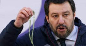 Le 'cartoline' di Salvini