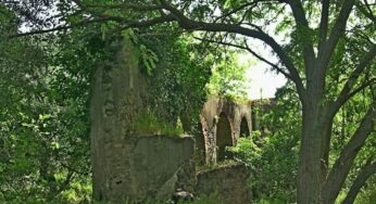 Parco Monte Po – Acquicella. I manufatti distrutti. Dopo il parcheggio cresce l’allarme