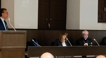 Il vescovo Renna e l’urgenza di ricostruire la città
