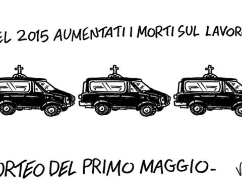 vignetta di Vauro sul primo maggio con corteo funebre di auto e scritta sull'aumento dei morti sul lavoro