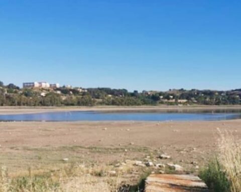 lago di Pergusa in via di prosciugamento
