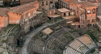 Casa Liberti e il teatro greco romano