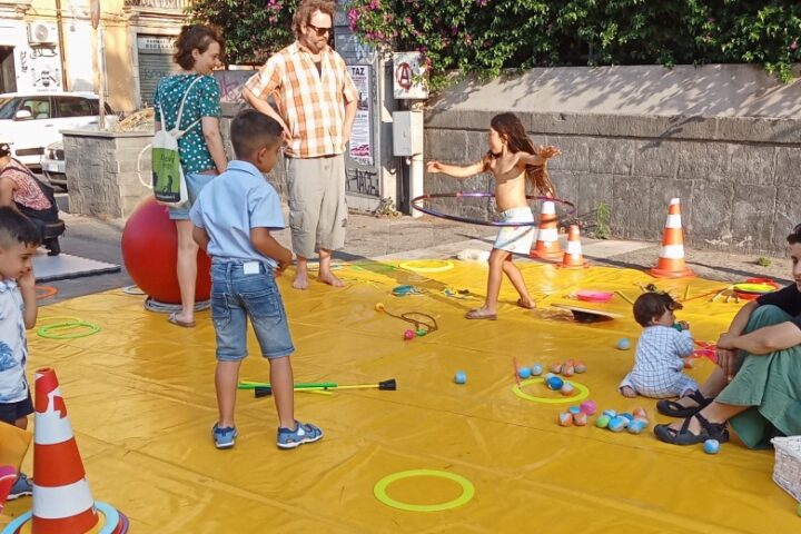giochi di bimbi con associazione Clatù