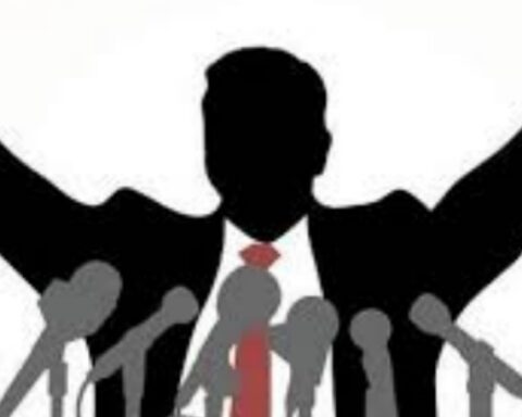 comizio politico, oratore