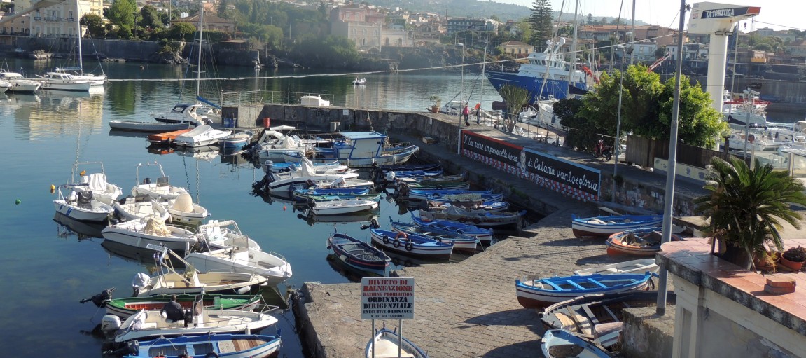 porticciolo di Ognina, area del molo vecchio