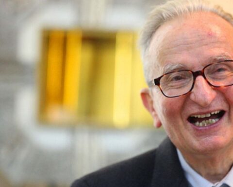 Felice Scalia sorridente, in età avanzata